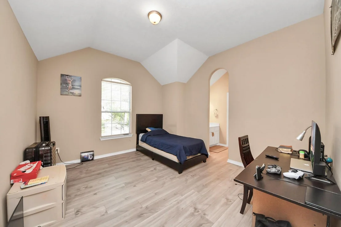 Photo of 706 River Delta Lane