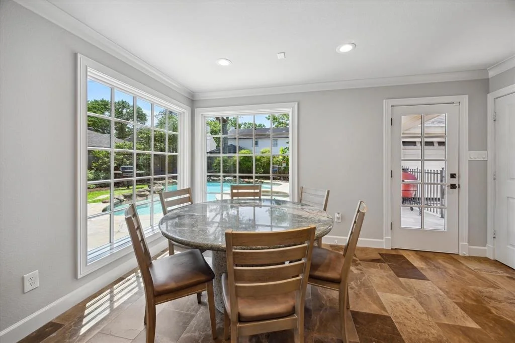 Photo of 14843 Oak Bend Drive