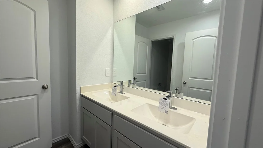 Photo of 16113 William Ross Way