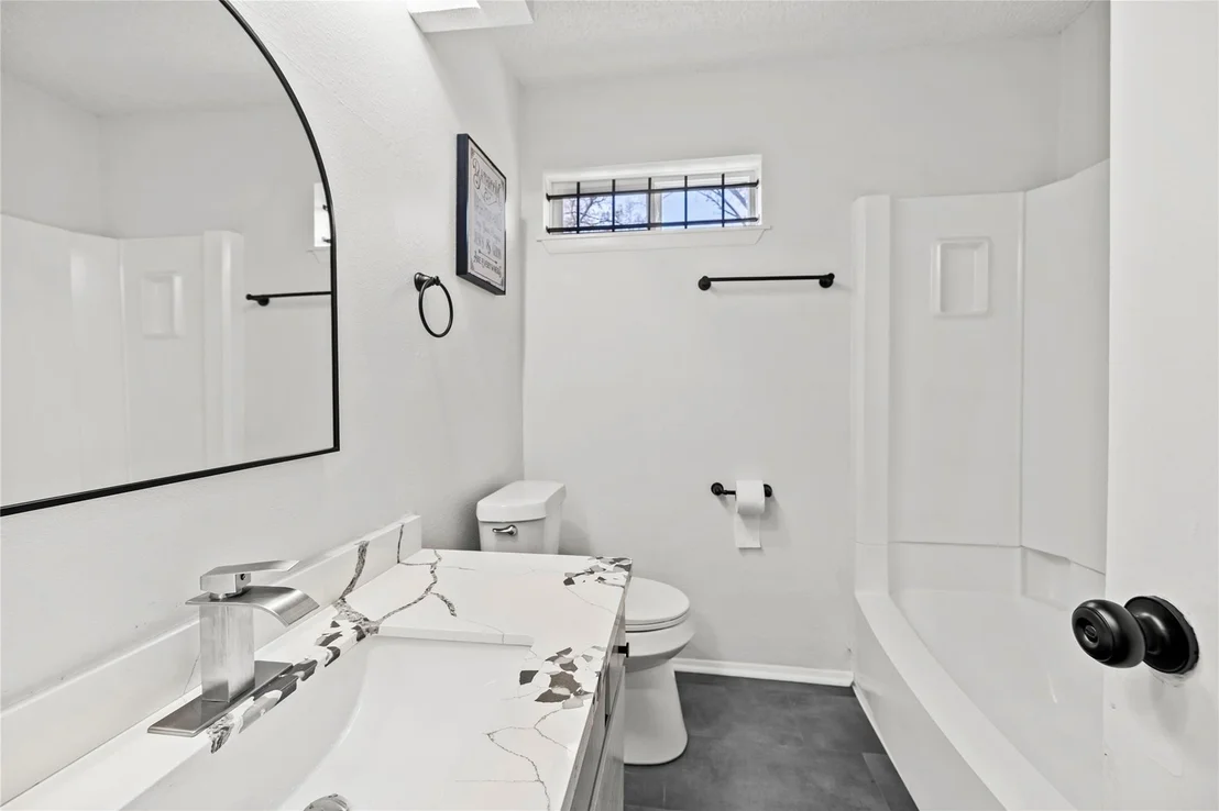 Photo of 10027 Valley Sun Drive