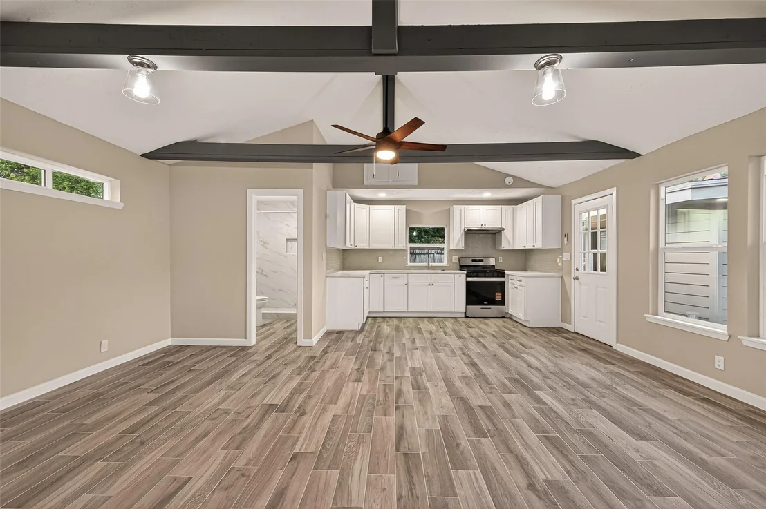 Photo of 11206 Huggins Drive