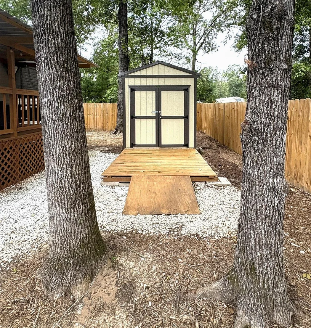 Photo of 1161 Hidden Oaks Drive