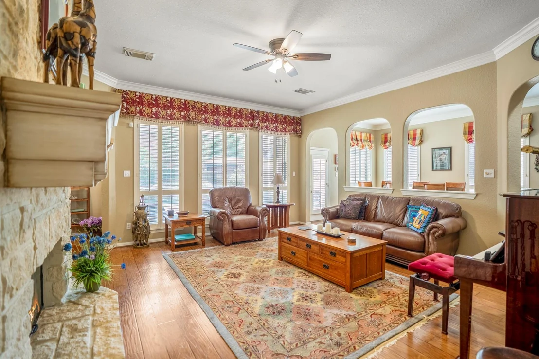 Photo of 1438 Hatchmere Place