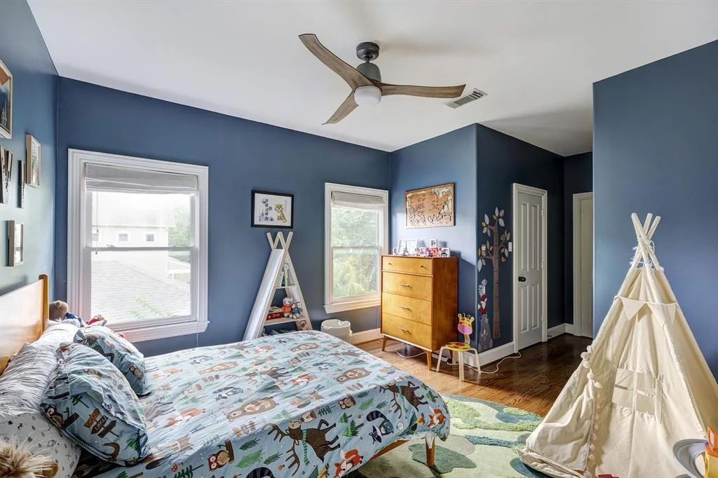 Photo of 818 Waverly Street