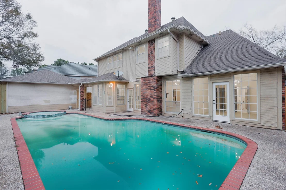Photo of 17527 Sandy Cliffs Drive