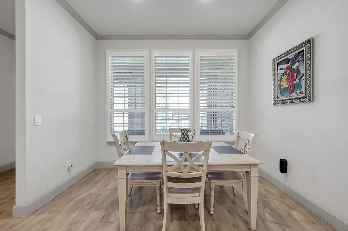 Photo of 233 Appaloosa Court