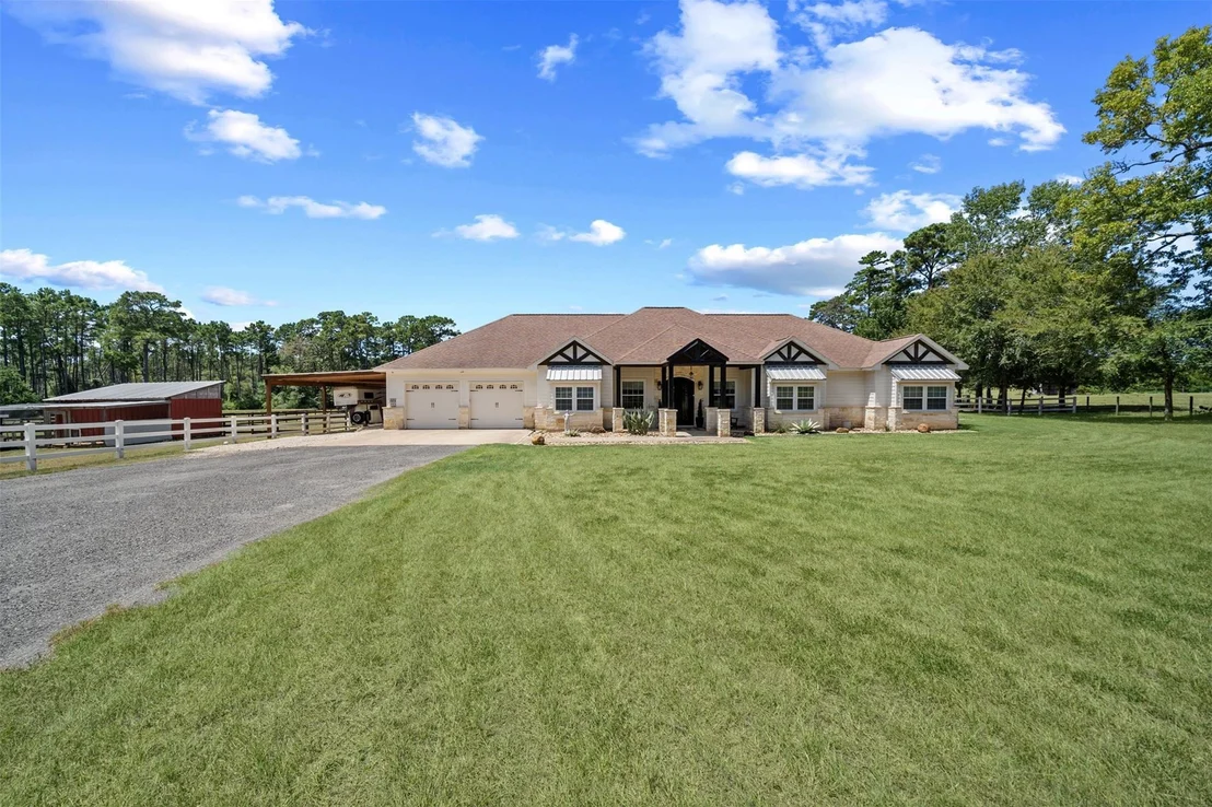 Photo of 46509 Mcgill Road