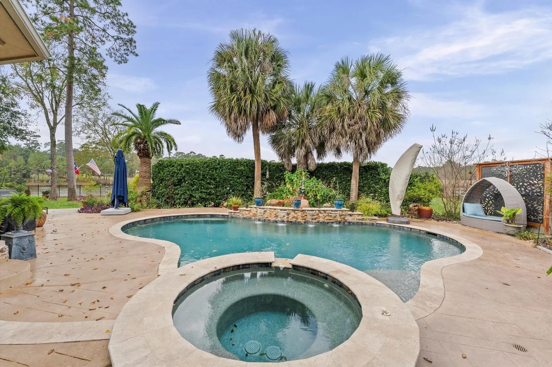 Photo of 9722 Crestwater Circle