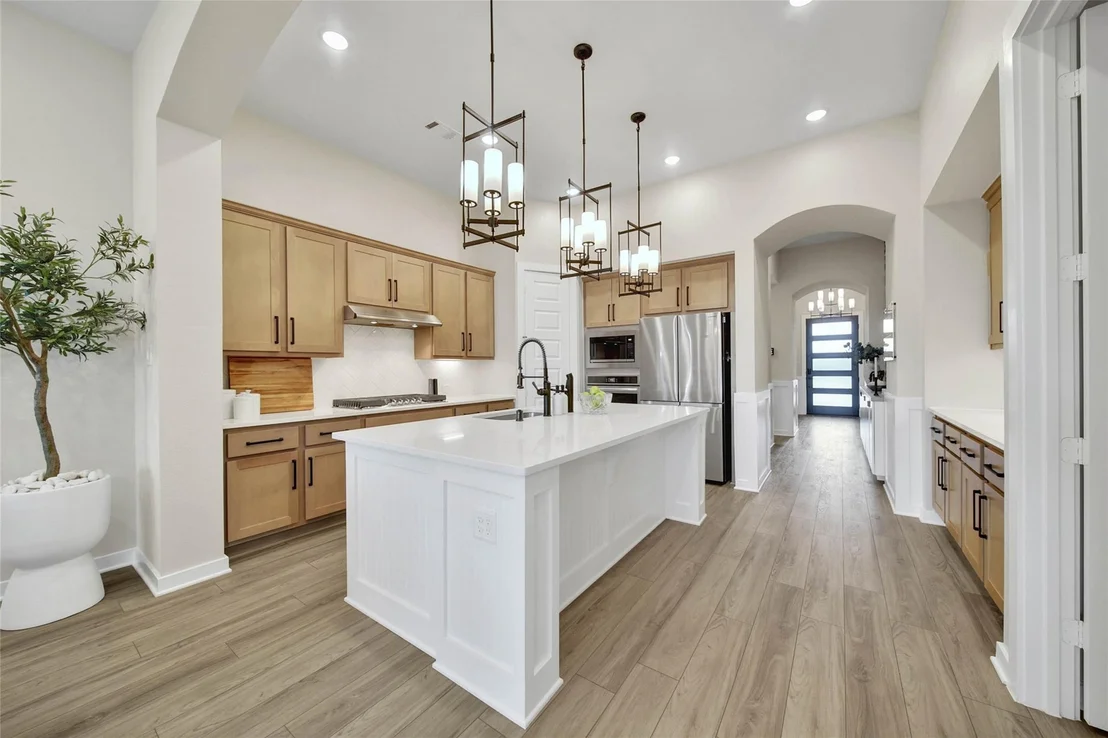 Photo of 2554 Forbidden Fig Row