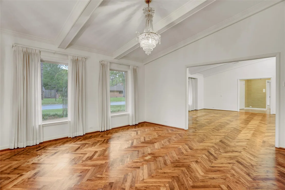 Photo of 309 Westminster Drive