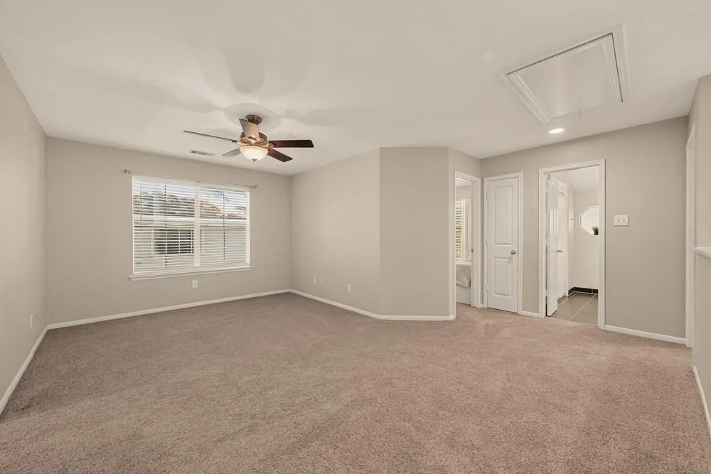 Photo of 51 E Autumn Branch Circle