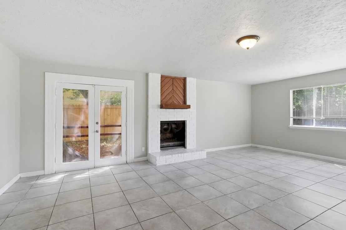 Photo of 2315 Hampton Road