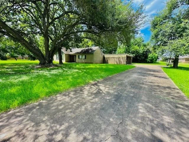 Photo of 1628 Kelving Way