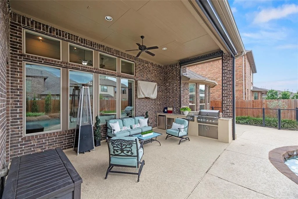 Photo of 19422 Meadow Lakes Drive
