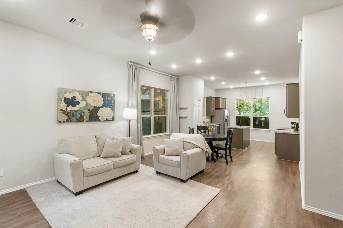 Photo of 1007 Platte River Drive
