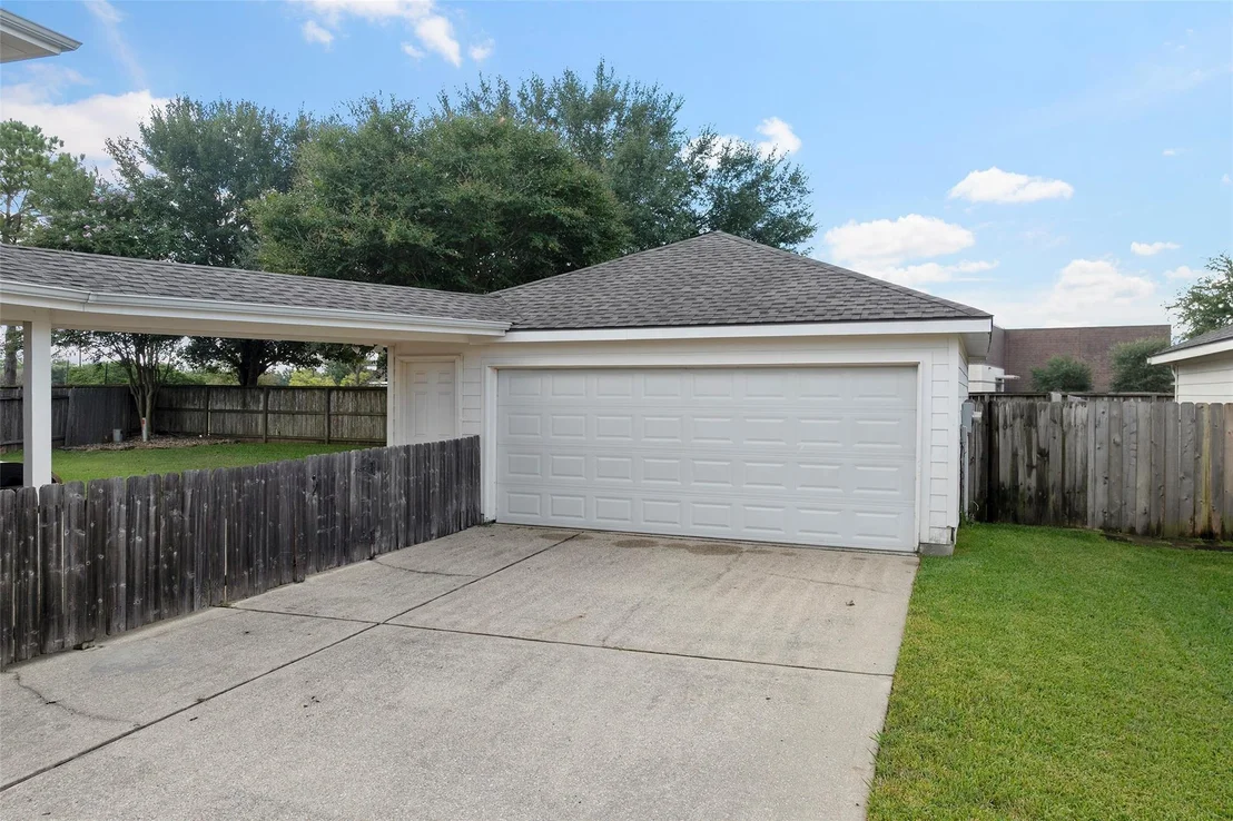 Photo of 15122 Blue Thistle Drive