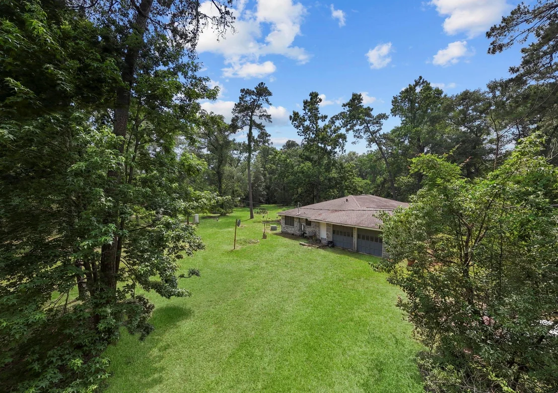 Photo of 2395 Southline Road