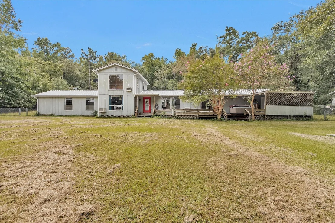 Photo of 328 Dogwood Forest Trail