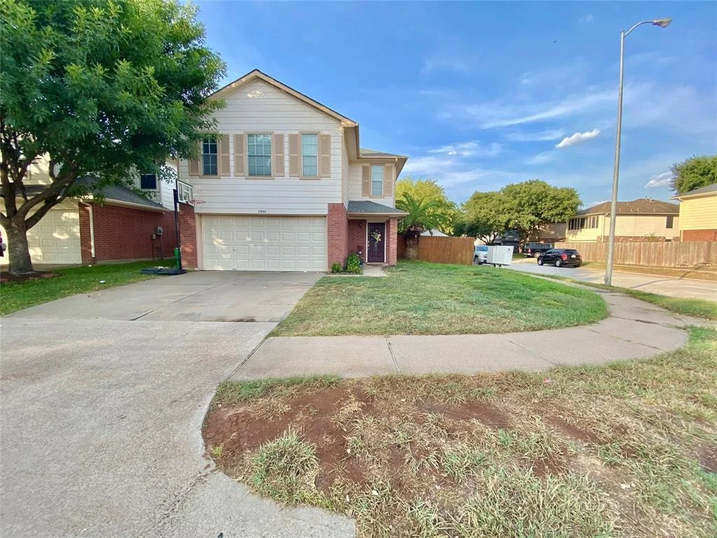 Photo of 11902 Rolling Stream Drive