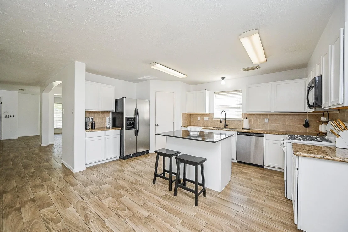 Photo of 2534 Halstead Drive