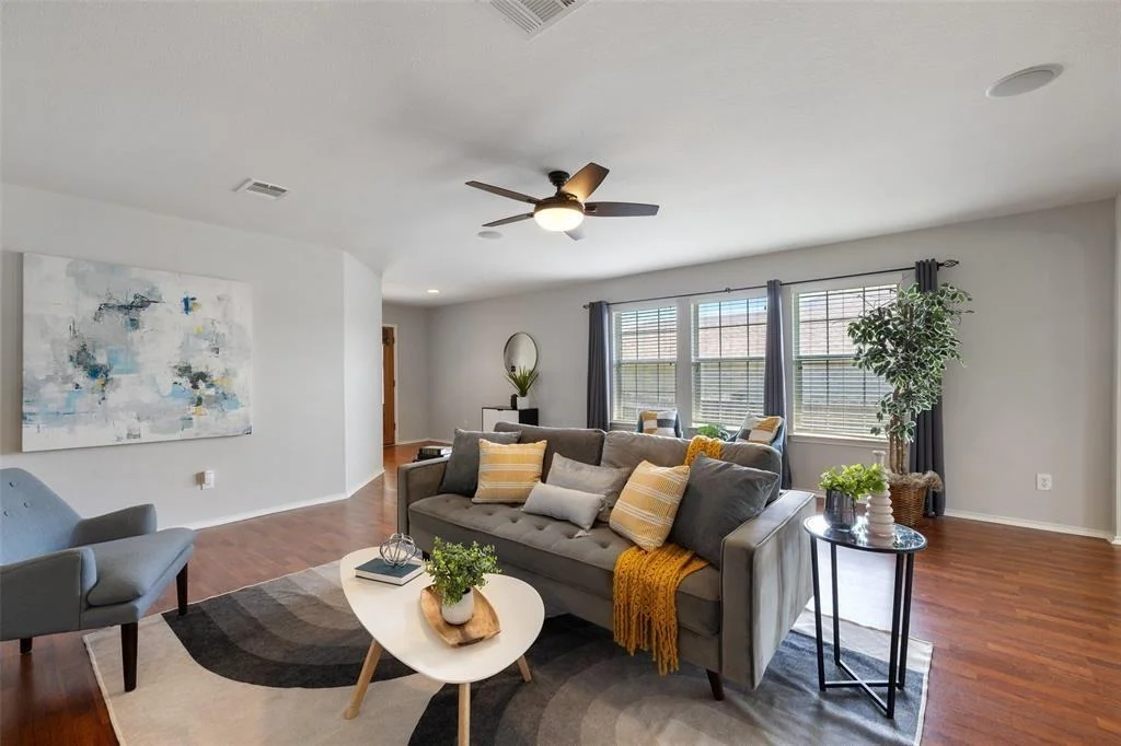 Photo of 517 Castebar Drive
