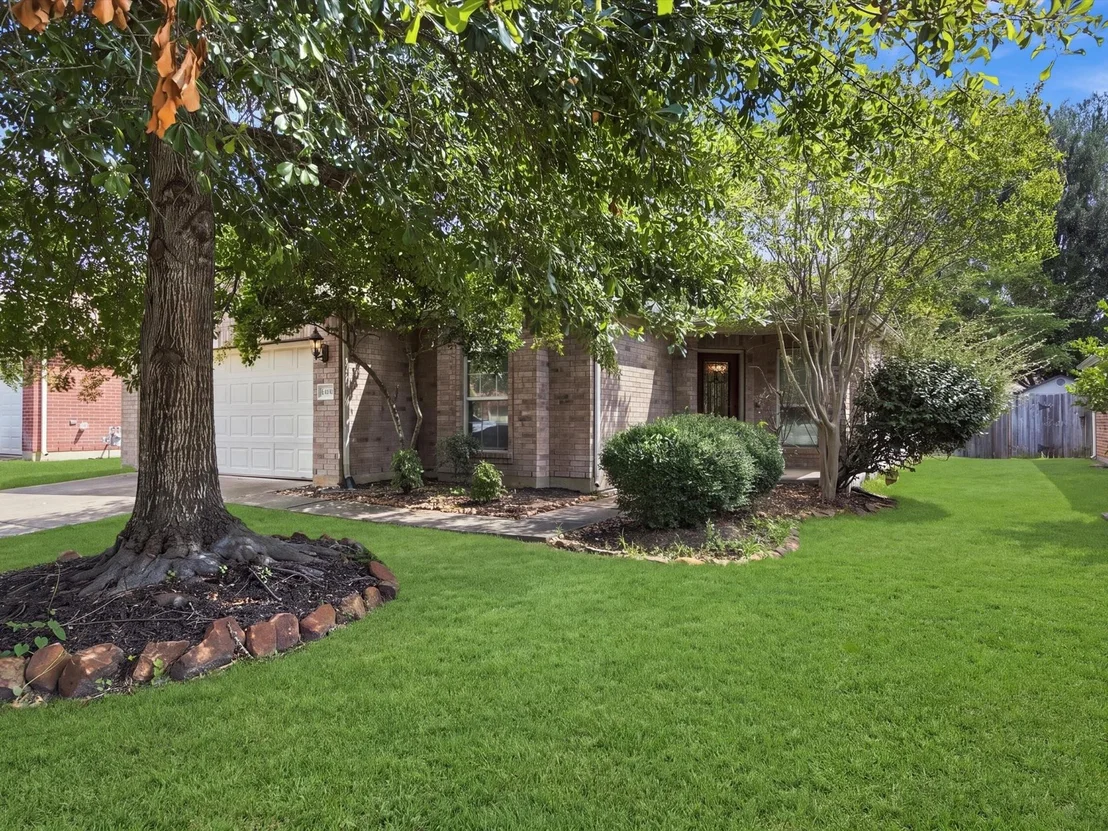 Photo of 30026 Luna Lakes Drive