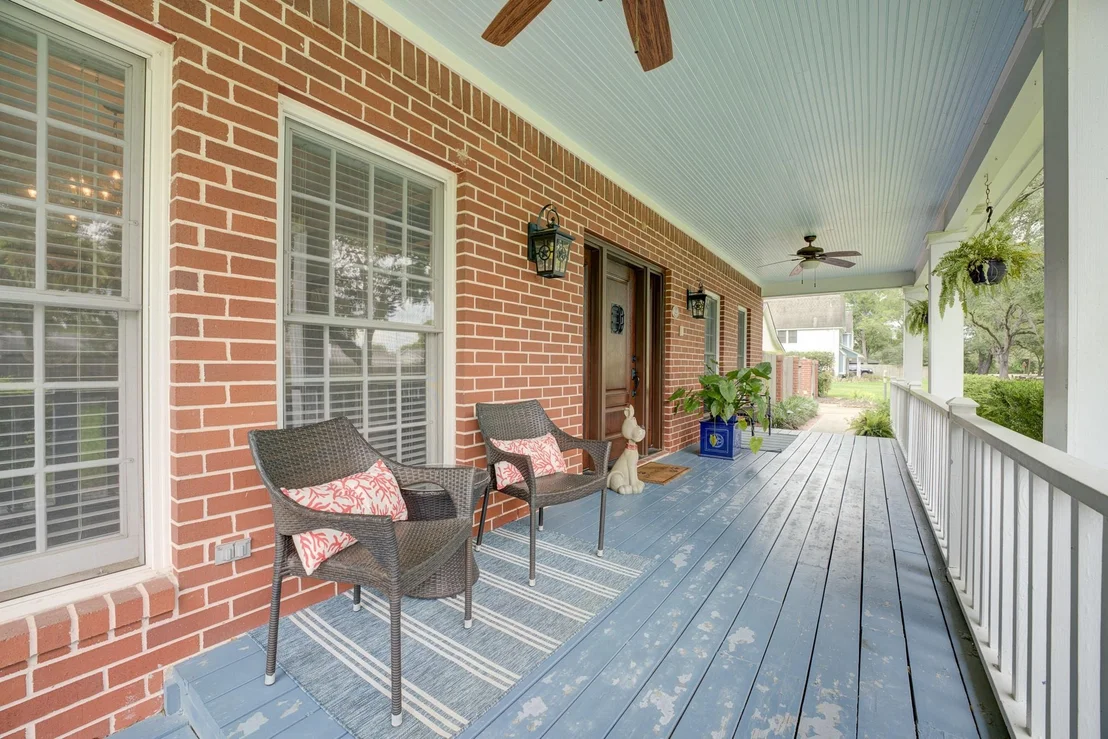 Photo of 2827 Griffin Lane