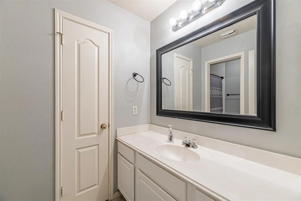 Photo of 11906 Canyon Valley Drive