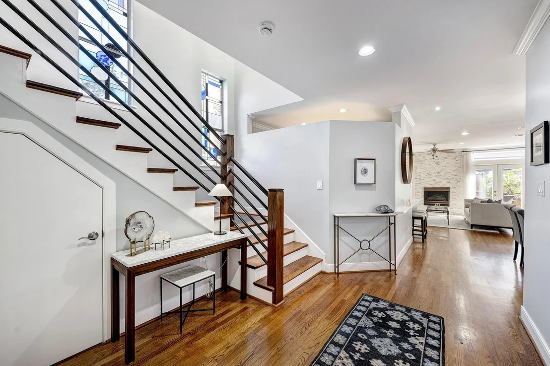 Photo of 312 Knox Street