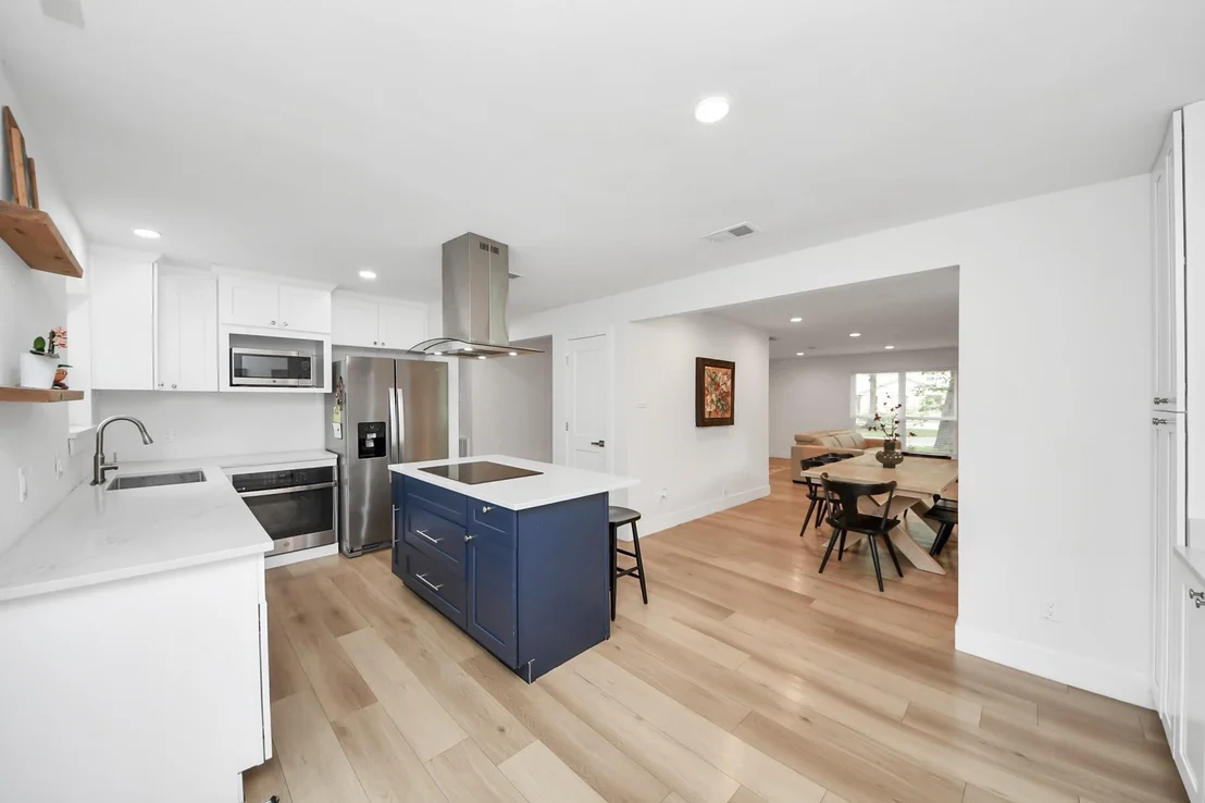 Photo of 6 Yewleaf Court