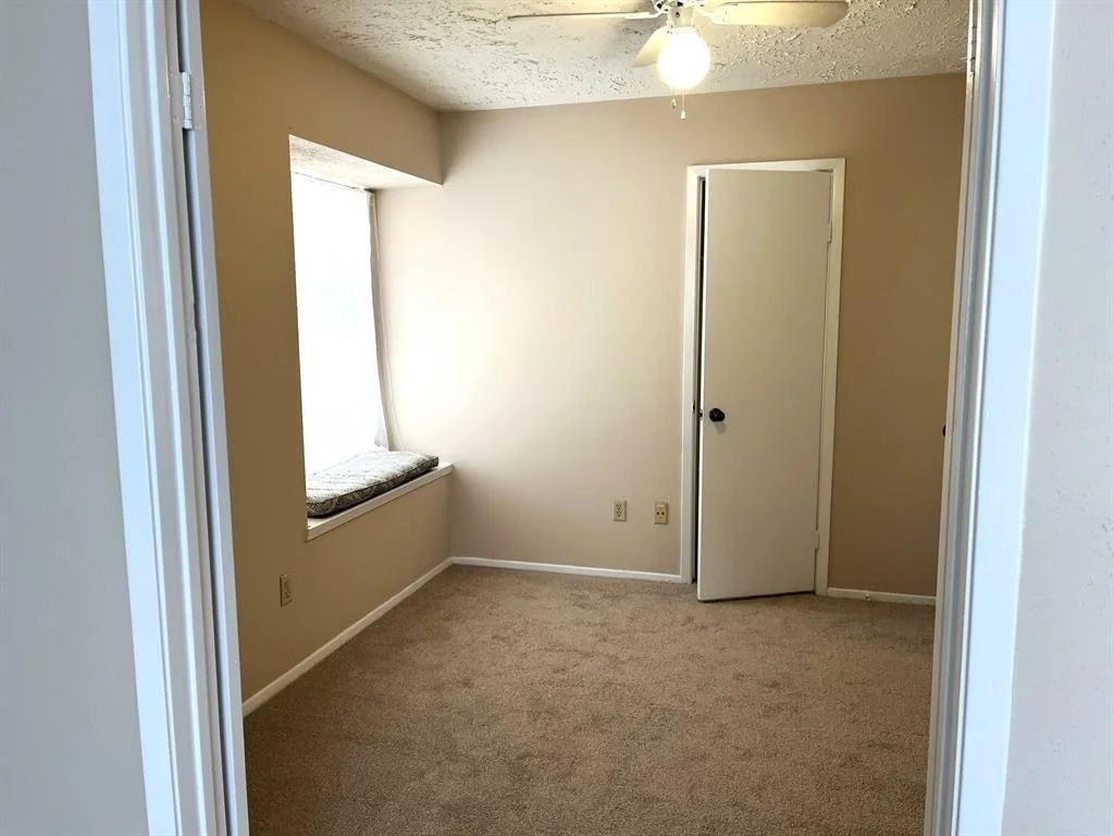 Photo of 21007 Rivershadows Lane