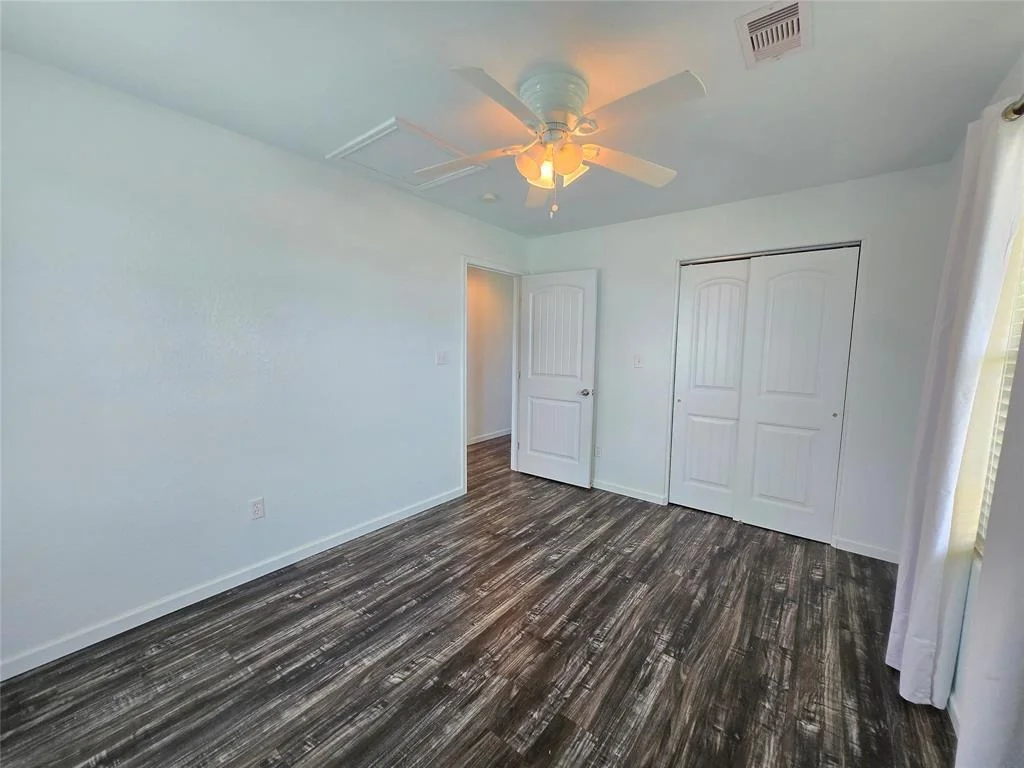 Photo of 657 Bayview Drive