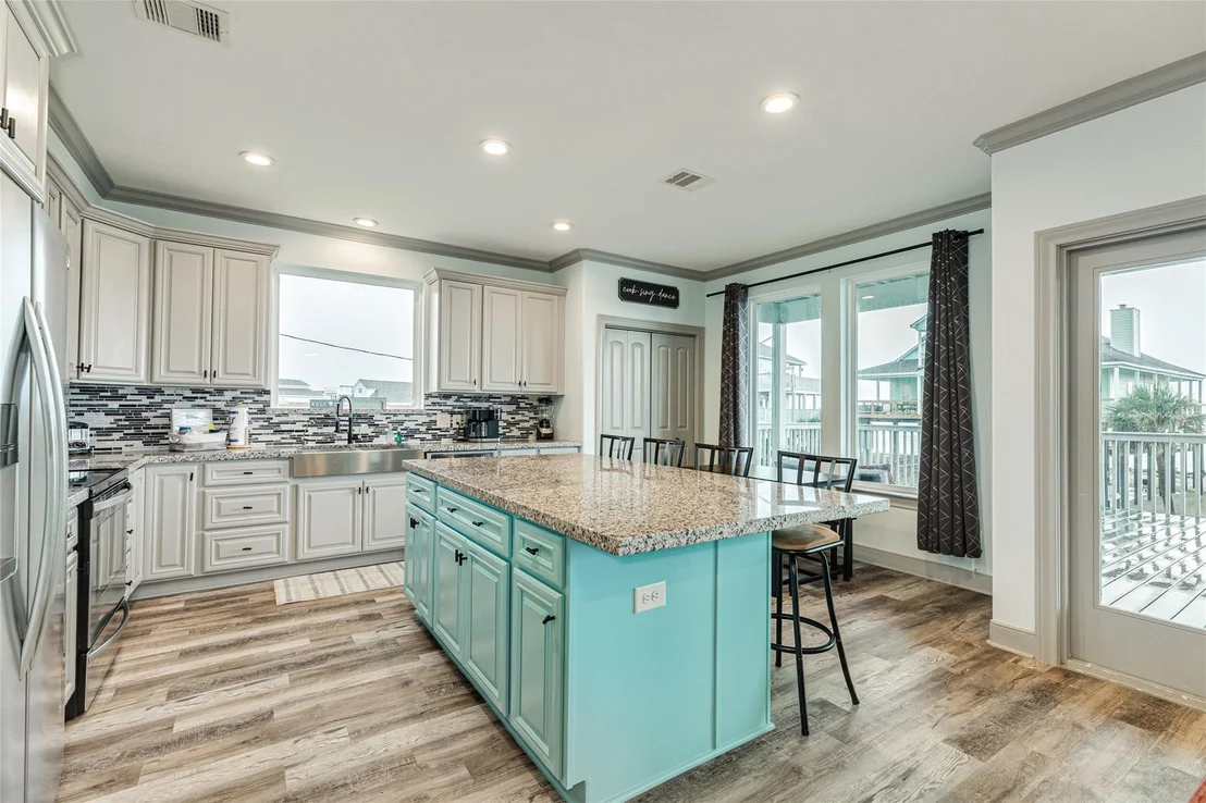 Photo of 13027 Jolly Roger Drive