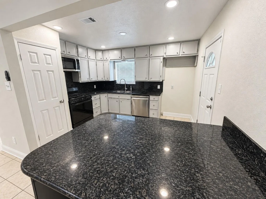 Photo of 6307 Georgianna Drive