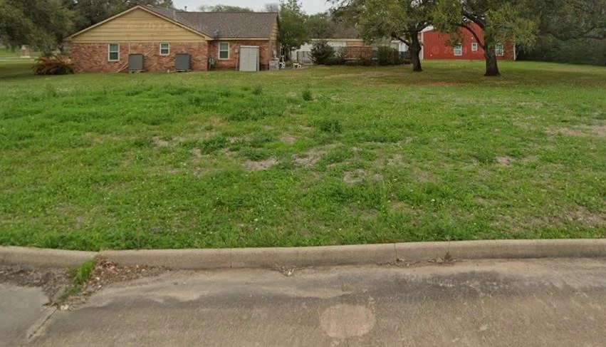 Photo of 2827 Golf Crest Drive