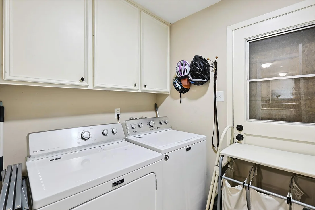 Photo of 5703 Belrose Drive