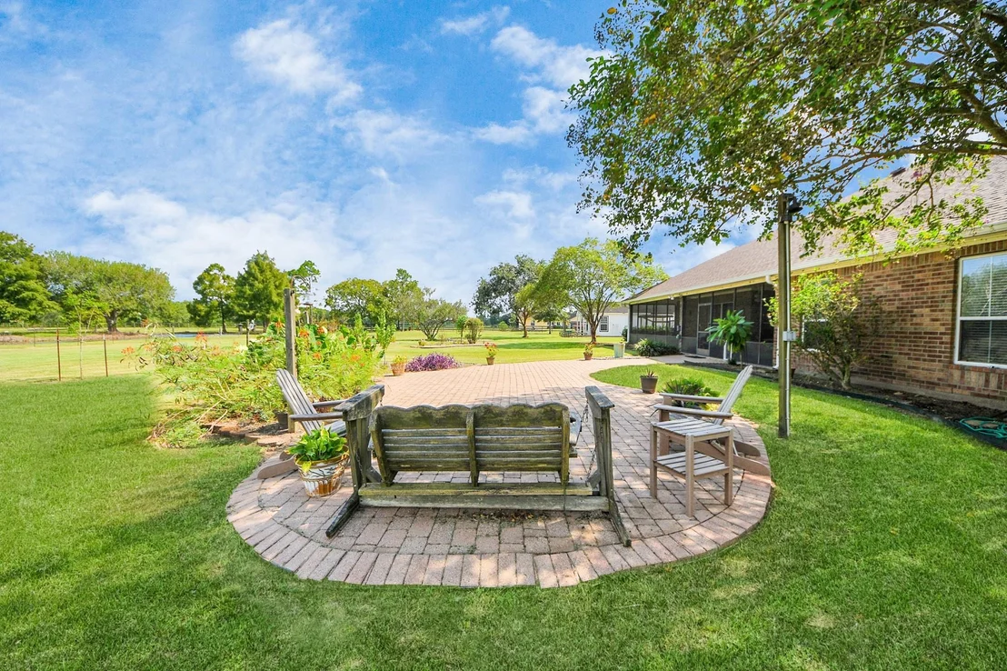 Photo of 7511 County Road 511