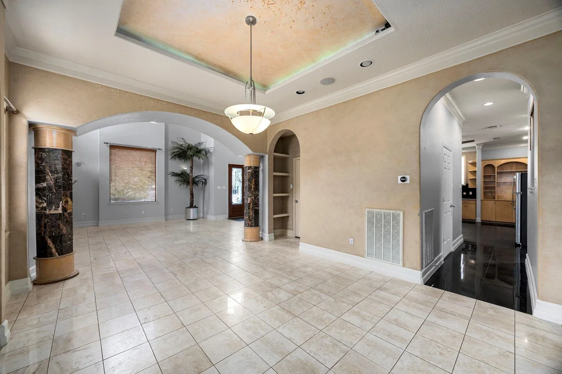 Photo of 4039 Browning Street
