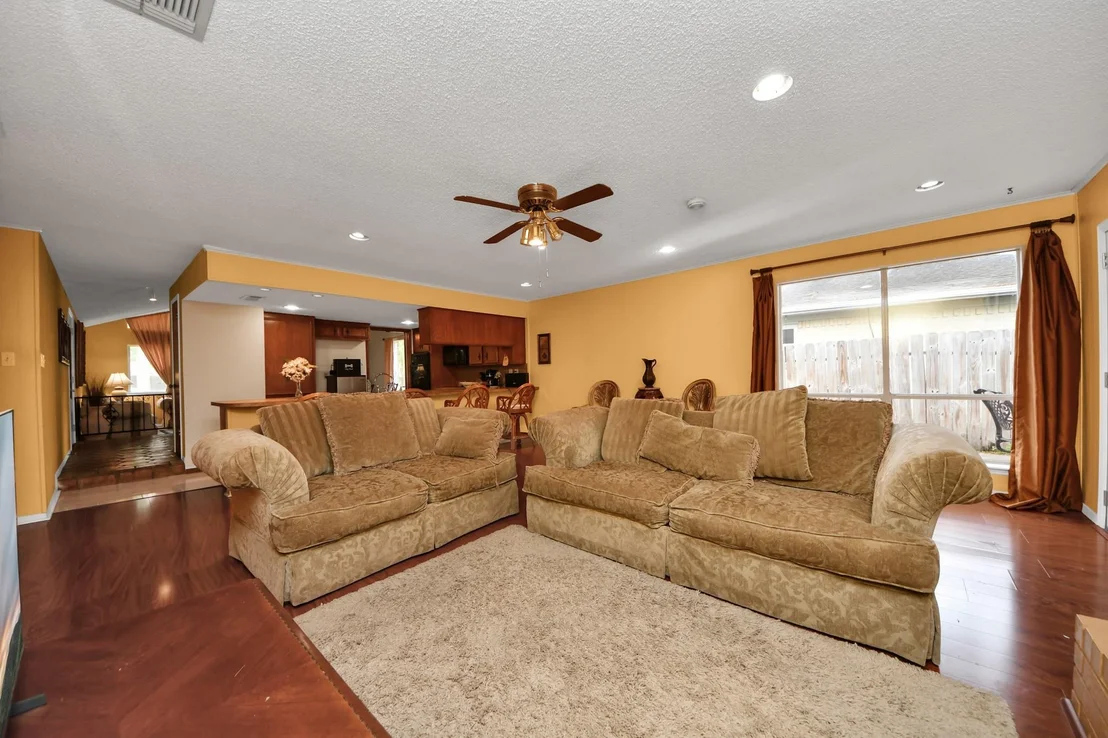 Photo of 12207 Chartwell Drive