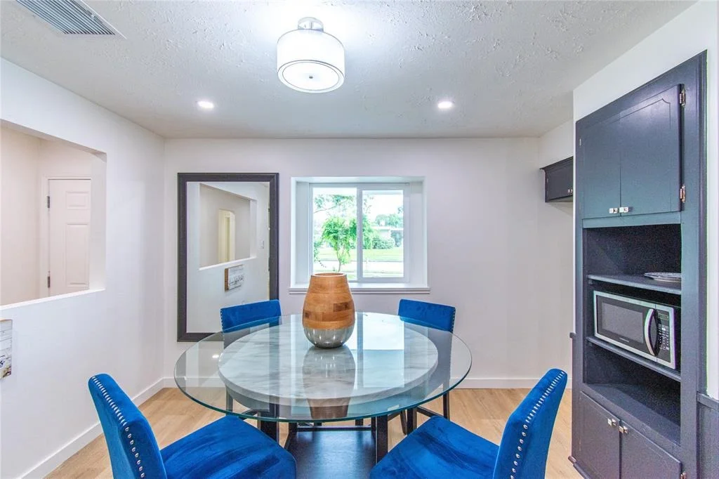 Photo of 4010 Ebbtide Drive