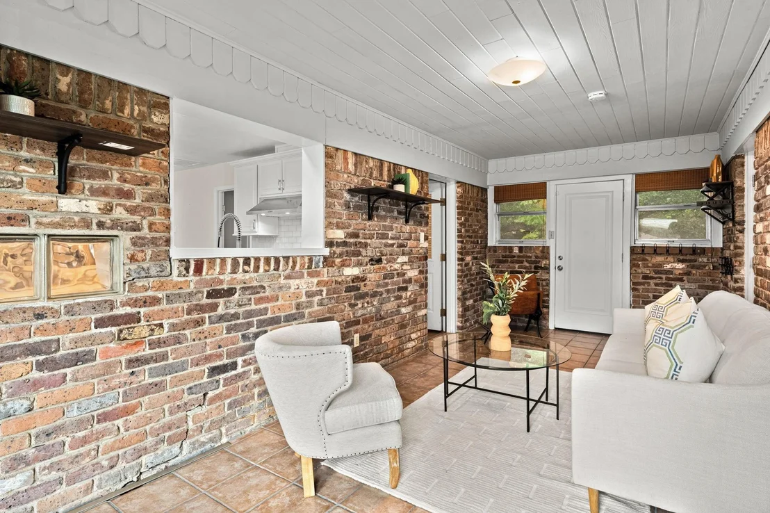 Photo of 4903 Heatherglen Drive