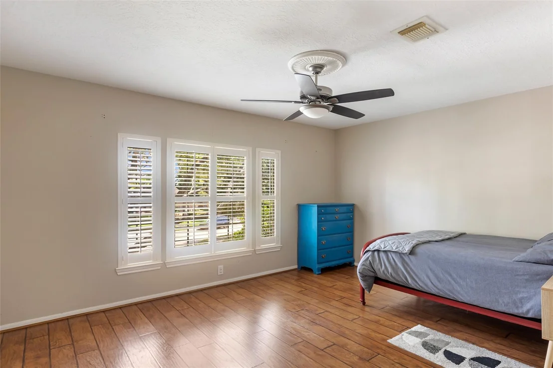 Photo of 15615 Wildwood Run