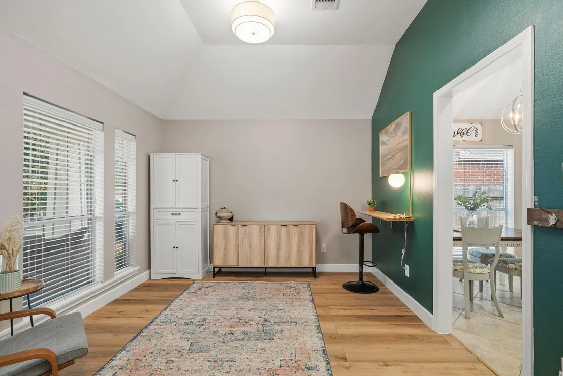 Photo of 28234 Everett Knolls Drive
