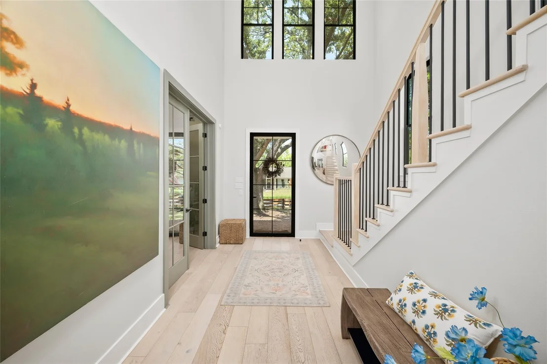 Photo of 2007 Gardenia Drive