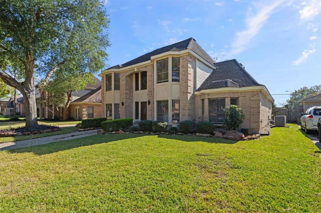 Photo of 14823 Walbrook Drive
