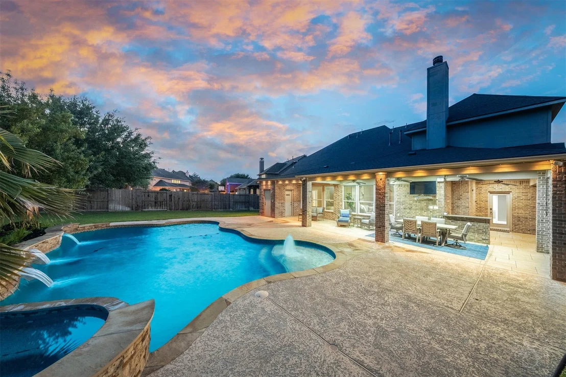 Photo of 28003 Nobbe Hollow Drive