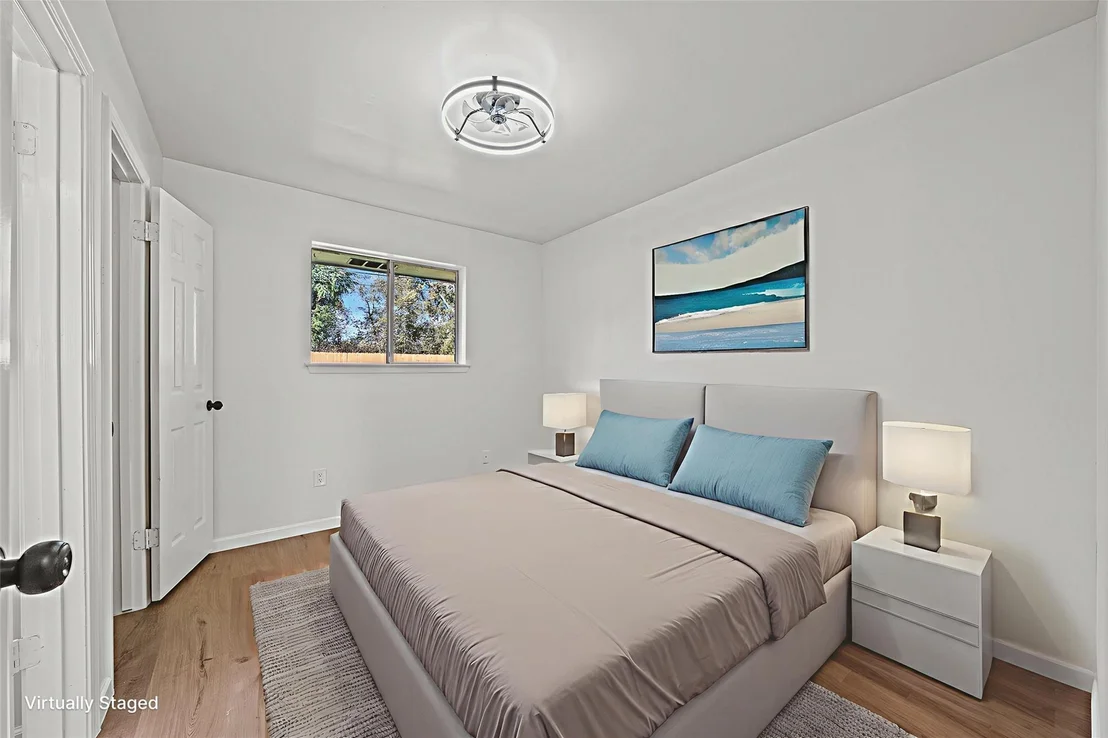 Photo of 11059 Vailview Drive