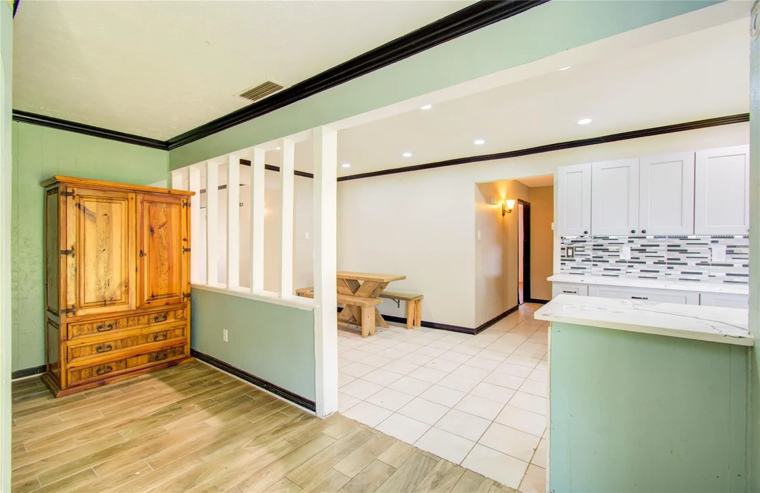 Photo of 8014 Streamside Drive