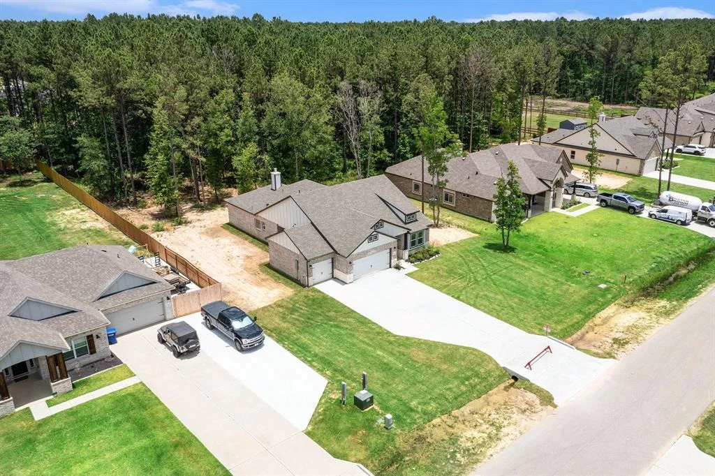 Photo of 1426 Road 66113