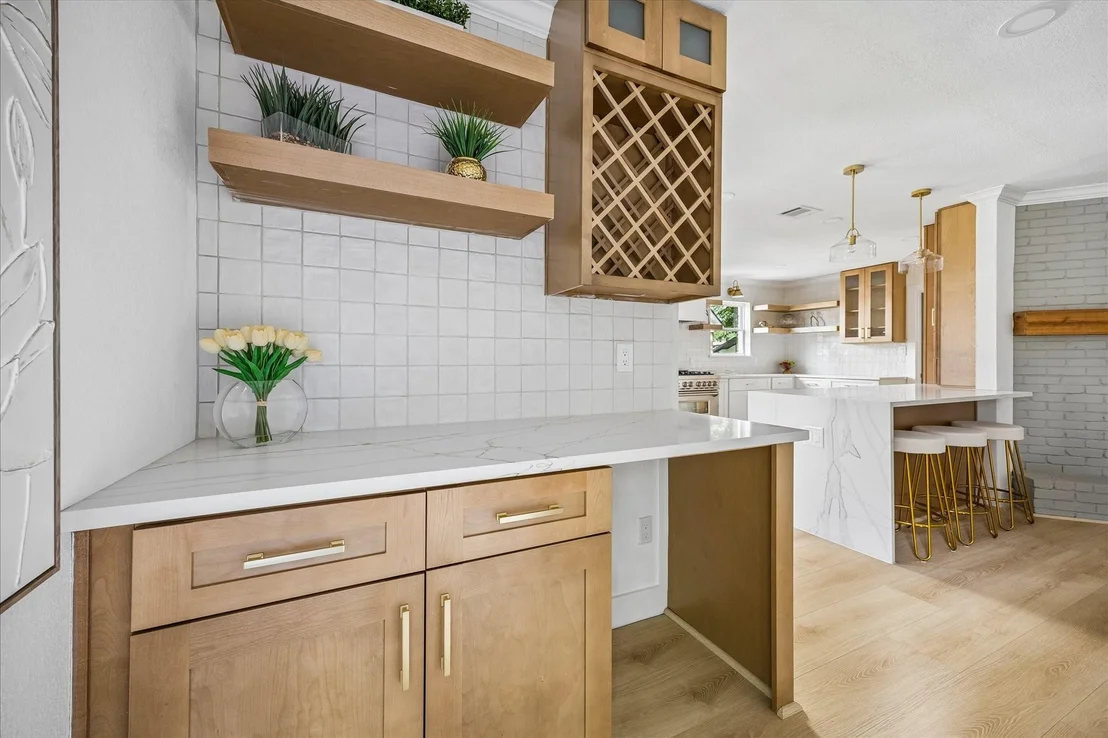 Photo of 6027 Valkeith Drive